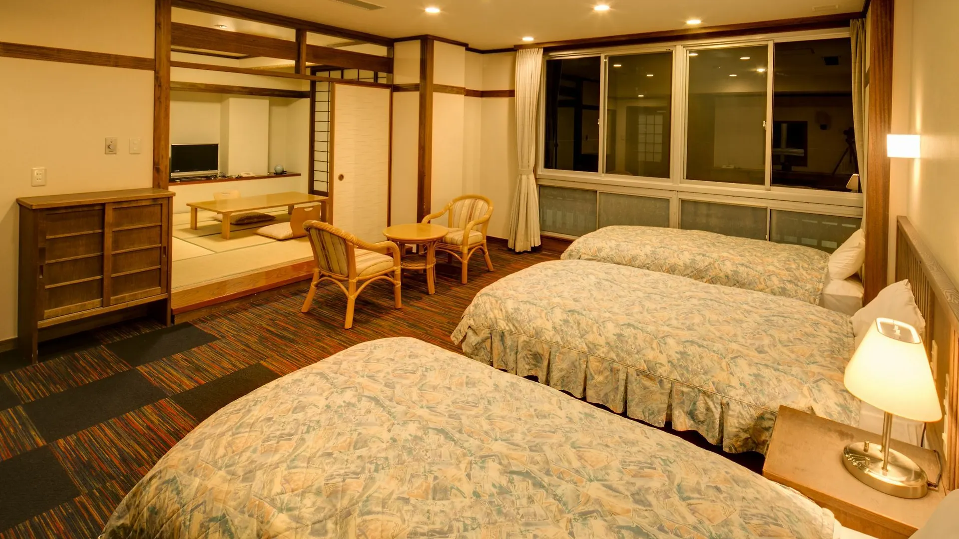 Ryokan Yugawara-Onsen Manyoso
